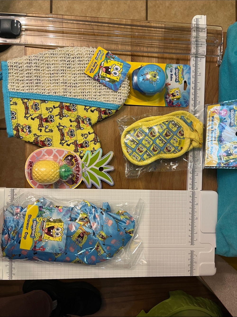 Spongebob Squarepants curated novelty collection for bath and body kit